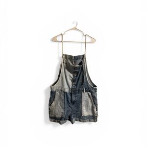 Celebrity Pink Denim Overalls – Women’s XL, Adjustable Straps, Great Condition